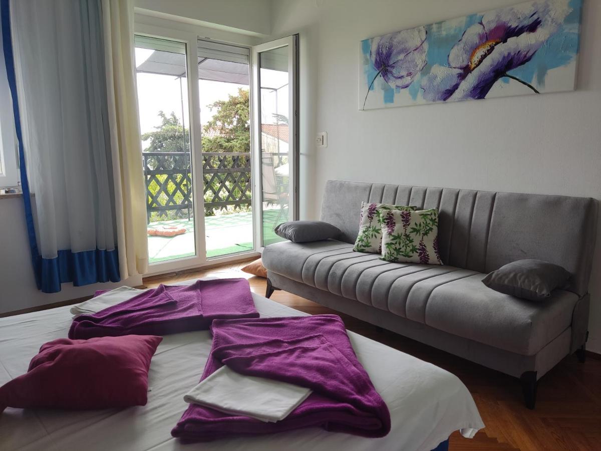 Apartment Teresa With Big Terrace Dramalj Crikvenica Kültér fotó