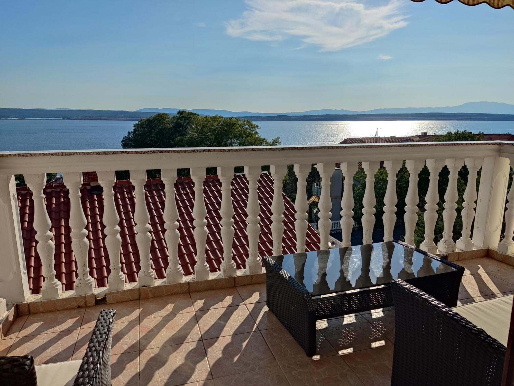Apartment Teresa With Big Terrace Dramalj Crikvenica Kültér fotó
