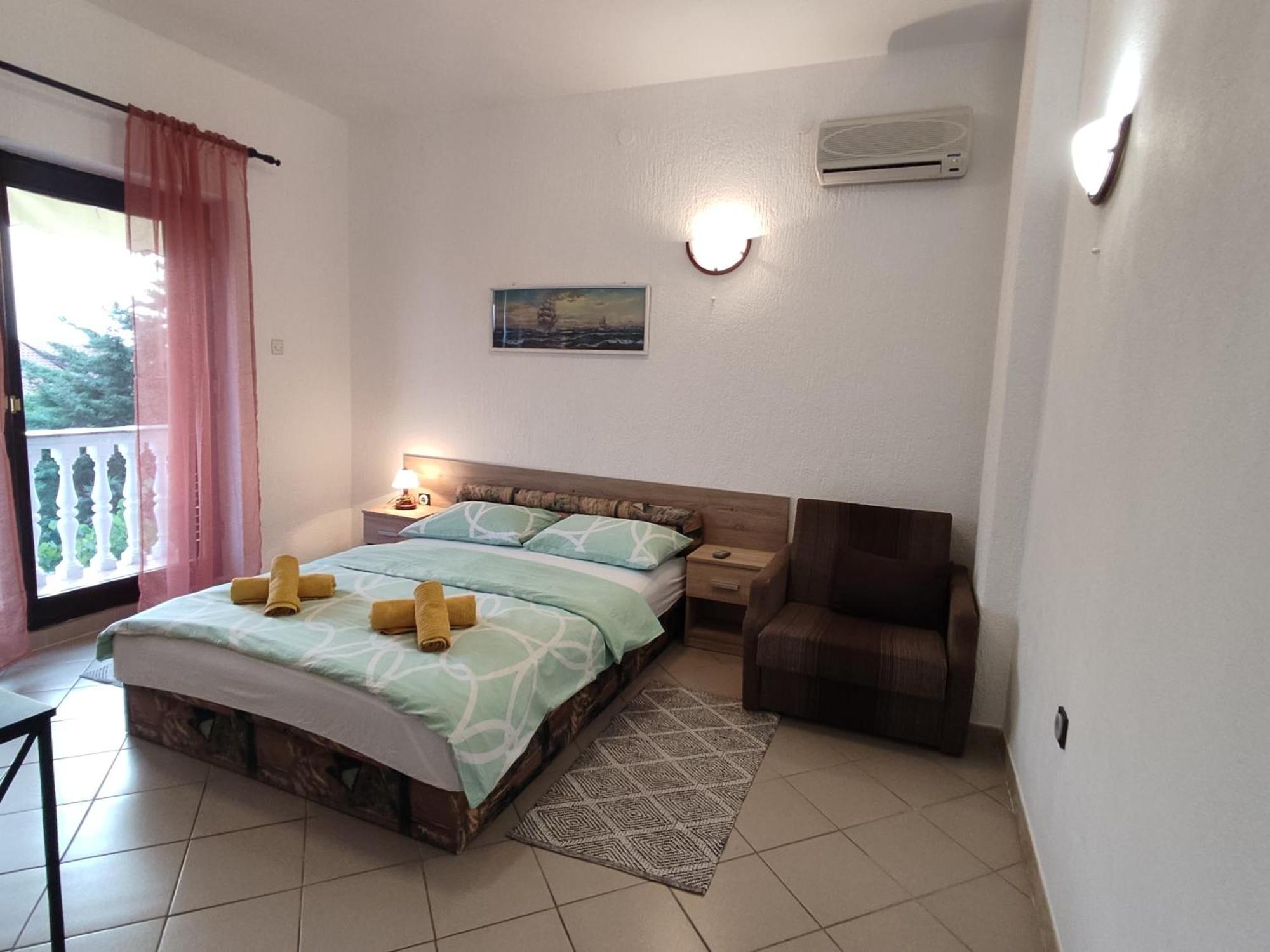 Apartment Teresa With Big Terrace Dramalj Crikvenica Kültér fotó